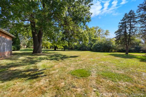 Tiny photo for 1927 Warrenville Road, Lisle, IL 60532 (MLS # 12485525)