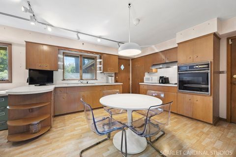 Tiny photo for 1927 Warrenville Road, Lisle, IL 60532 (MLS # 12485525)