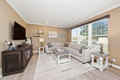 Tiny photo for 1461 Waterside Drive, Bolingbrook, IL 60490 (MLS # 12498258)