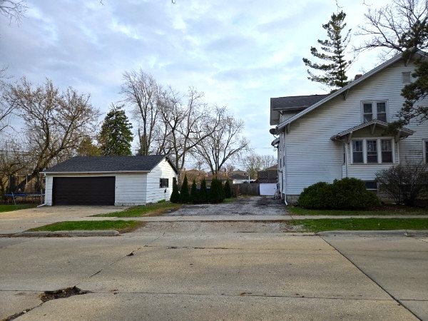 419 N Princeton Avenue