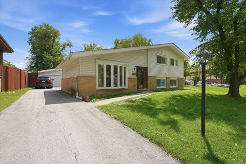 Tiny photo for 403 Rutledge Street, Park Forest, IL 60466 (MLS # 12724654)