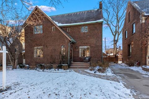 Tiny photo for 9837 S Hamilton Avenue, Chicago, IL 60643 (MLS # 12549302)