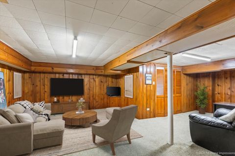 Tiny photo for 9837 S Hamilton Avenue, Chicago, IL 60643 (MLS # 12549302)