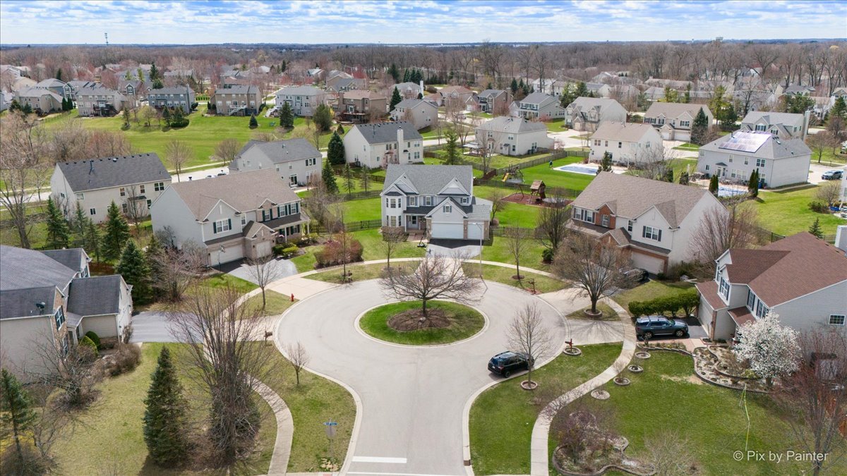 3527 Ridge Circle