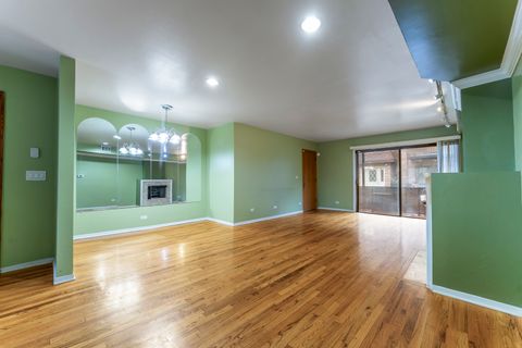 Tiny photo for 7632 W Lawrence Avenue #1A, Harwood Heights, IL 60706 (MLS # 12590660)