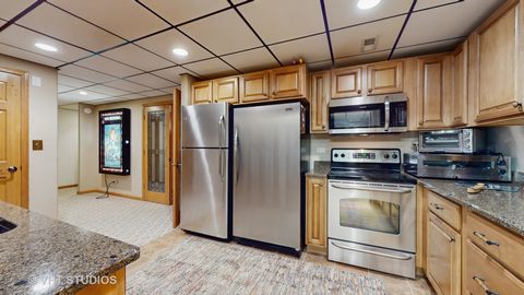 Tiny photo for 301 W Eagle Court, Waukegan, IL 60087 (MLS # 12395778)