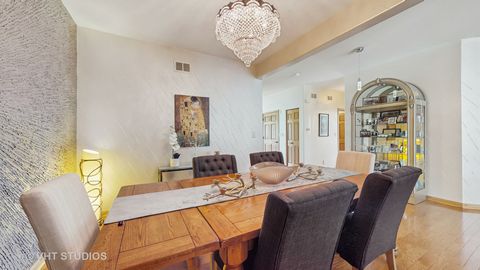 Tiny photo for 301 W Eagle Court, Waukegan, IL 60087 (MLS # 12395778)