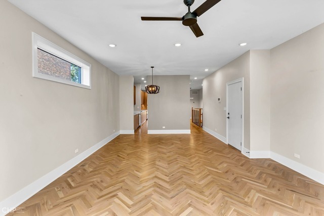 4846 S Saint Lawrence Avenue 102