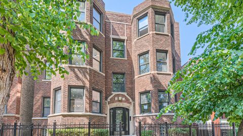 1420 W Winnemac Avenue 1 Chicago IL 60640