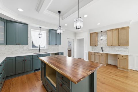 Tiny photo for 1323 Home Avenue, Berwyn, IL 60402 (MLS # 12589559)