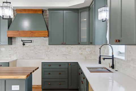 Tiny photo for 1323 Home Avenue, Berwyn, IL 60402 (MLS # 12589559)