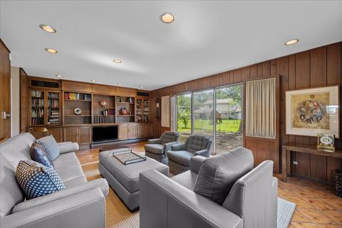 Tiny photo for 49 Larkdale East Road, Deerfield, IL 60015 (MLS # 12456415)