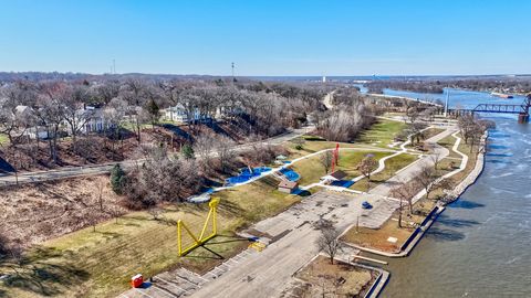 Tiny photo for 116 W Prospect Avenue, Ottawa, IL 61350 (MLS # 12528964)