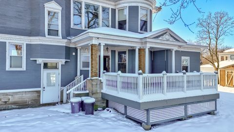 Tiny photo for 116 W Prospect Avenue, Ottawa, IL 61350 (MLS # 12528964)