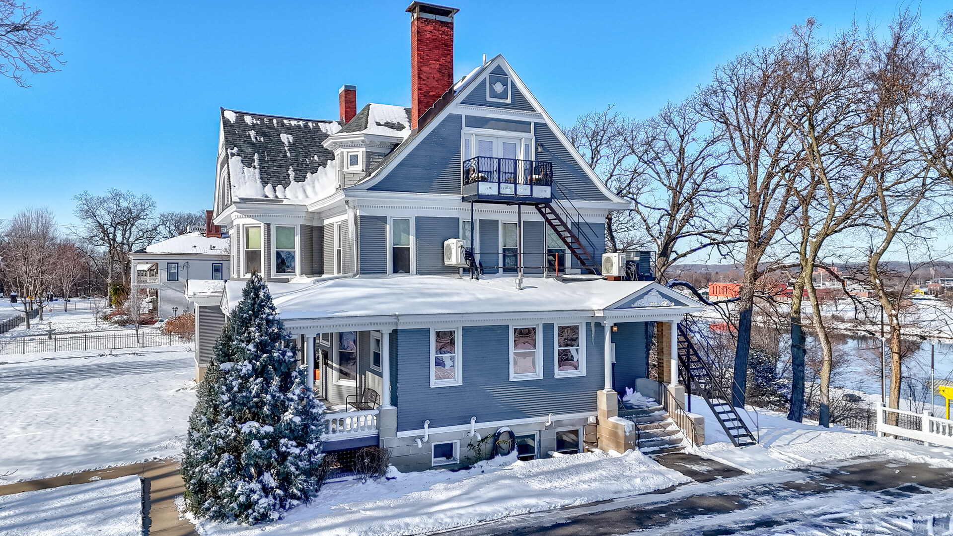 116 W Prospect Avenue