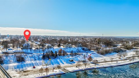 Tiny photo for 116 W Prospect Avenue, Ottawa, IL 61350 (MLS # 12528964)