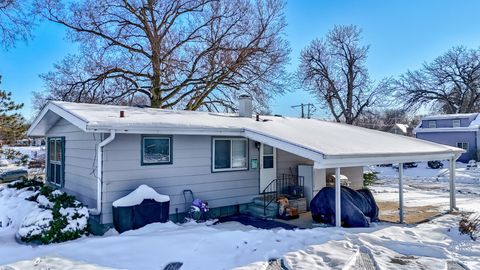 Tiny photo for 116 W Prospect Avenue, Ottawa, IL 61350 (MLS # 12528964)