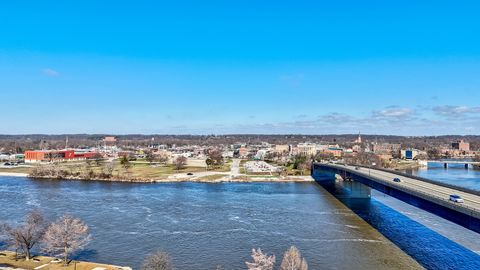 Tiny photo for 116 W Prospect Avenue, Ottawa, IL 61350 (MLS # 12528964)