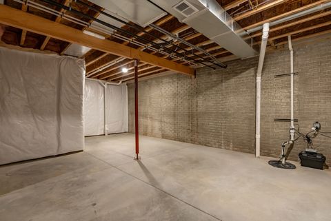 Tiny photo for 4 FRANK Court, Le Claire, IA 52753 (MLS # 12550232)