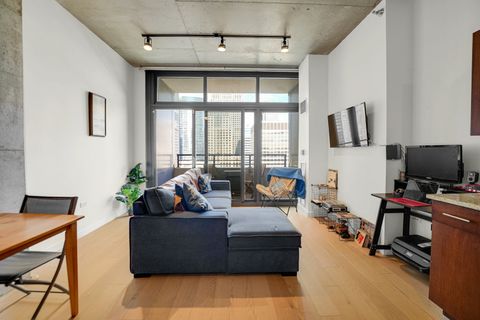 Tiny photo for 235 W VAN BUREN Street #2721, Chicago, IL 60607 (MLS # 12492563)