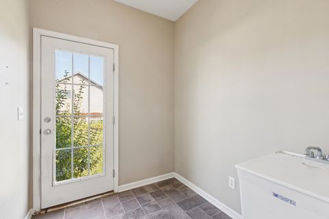 Tiny photo for 345 S Calkey Street, Diamond, IL 60416 (MLS # 12453384)