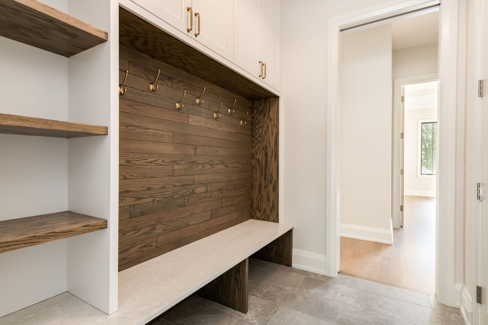 Elmhurst, Illinois 60126, United States, 5 Bedrooms Bedrooms, ,5 BathroomsBathrooms,Residential,Active,211765