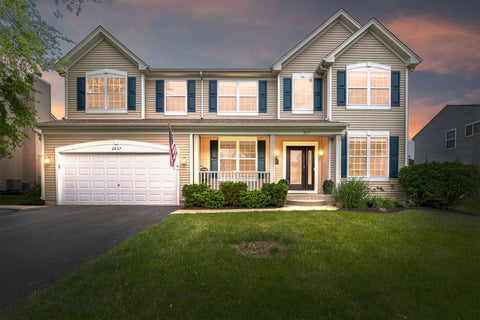 Photo of 2637 W Autumn Drive, Round Lake, IL 60073 (MLS # 12642761)