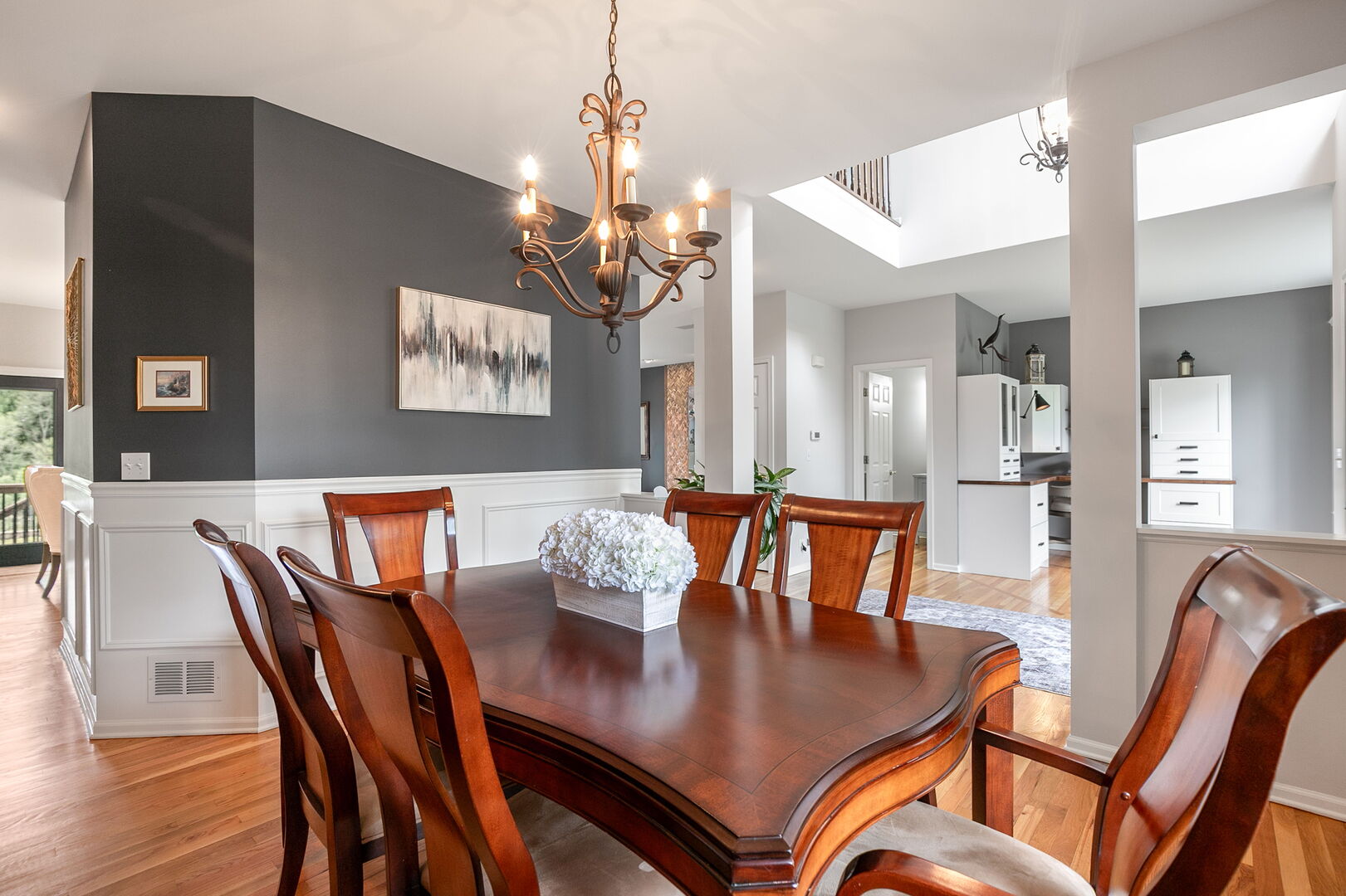 2637 W Autumn Drive