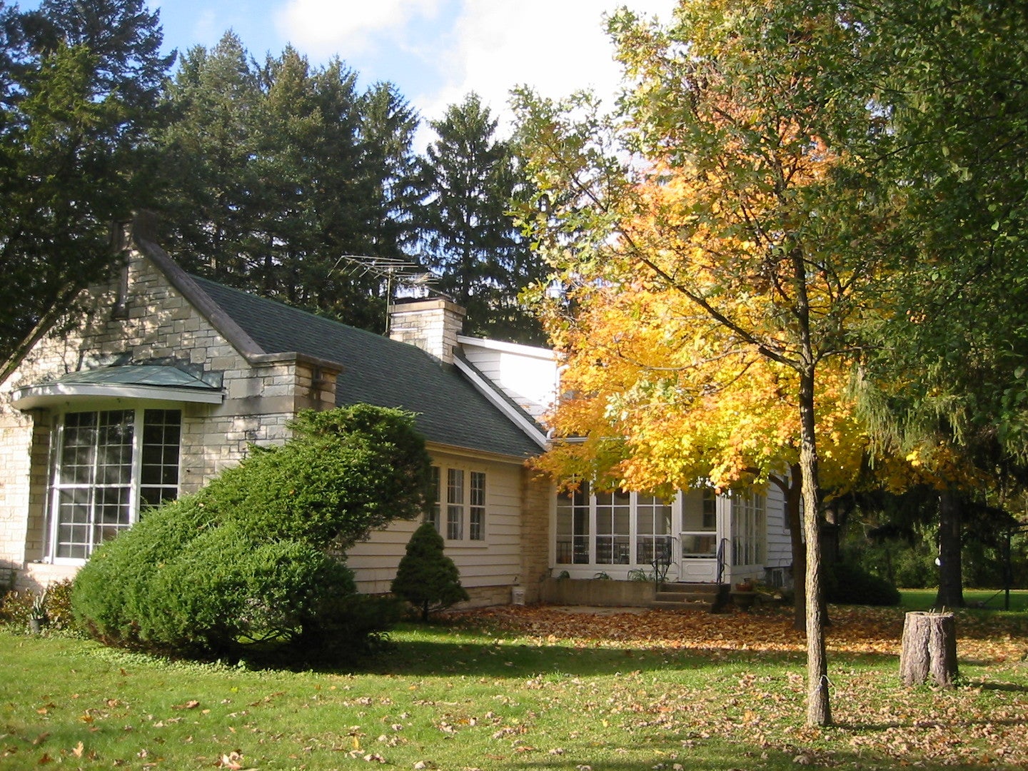 1047 Plank Road