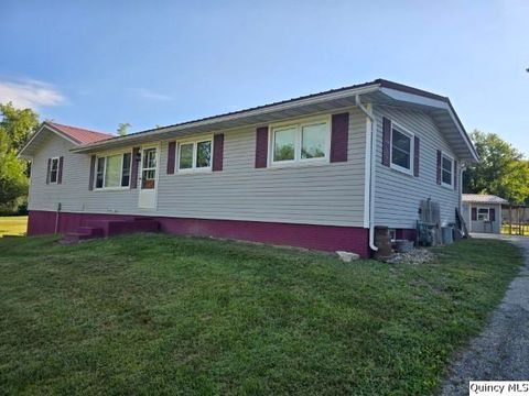 105 N 3rd Street, La Harpe, IL 61450 - #: 12457535