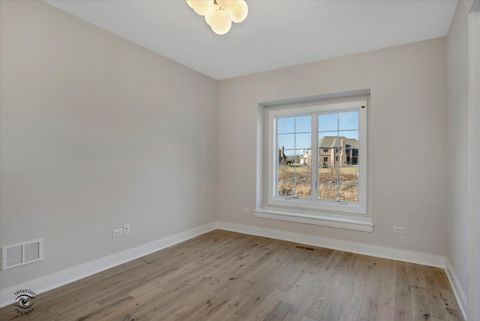 Tiny photo for 20336 Mackinac Point Drive, Frankfort, IL 60423 (MLS # 12592825)