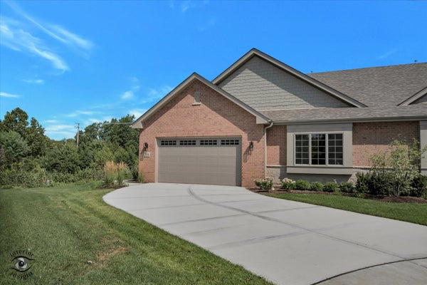 20336 MACKINAC POINT DR, FRANKFORT, IL 60423 - Image 11498b39e7bf55da0beac4c280ebb201/872989277