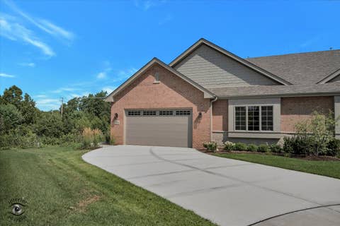 Photo of 20336 Mackinac Point Drive, Frankfort, IL 60423 (MLS # 12592825)