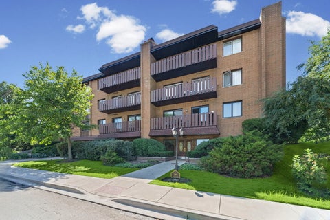 Photo of 1795 Lake Cook Road #110, Highland Park, IL 60035 (MLS # 12729689)