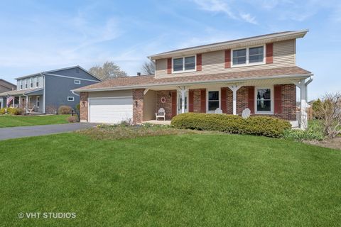 2212 High Point Drive Lindenhurst IL 60046