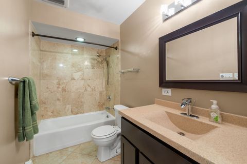 Tiny photo for 4133 Saratoga Avenue #B-220, Downers Grove, IL 60515 (MLS # 12453914)