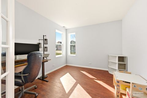 Tiny photo for 367 Chesapeake Lane, Oswego, IL 60543 (MLS # 12597666)