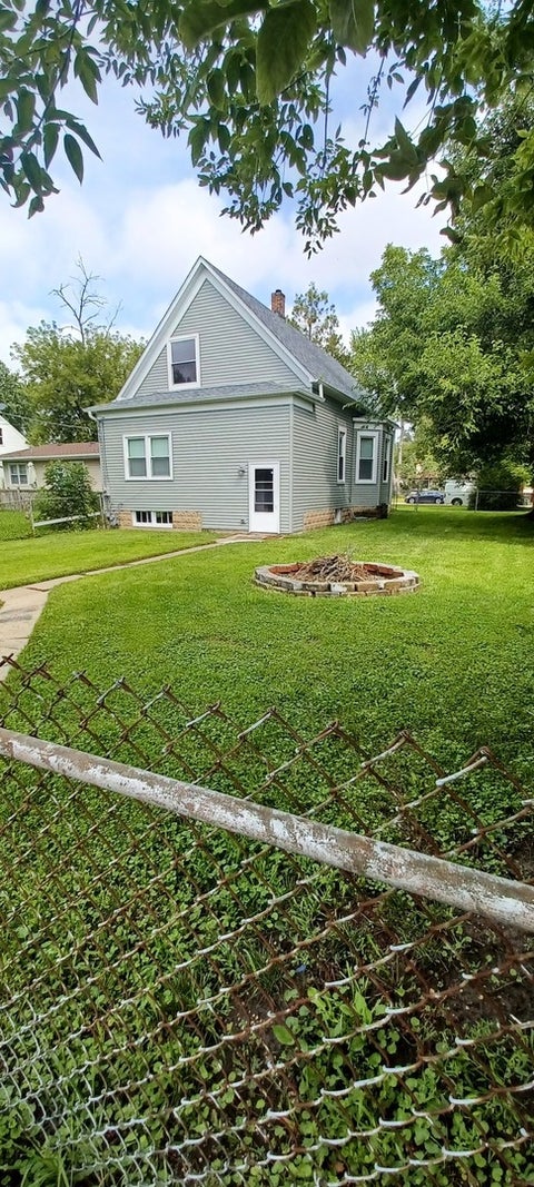 Tiny photo for 2009 Carmel Boulevard, Zion, IL 60099 (MLS # 12740814)