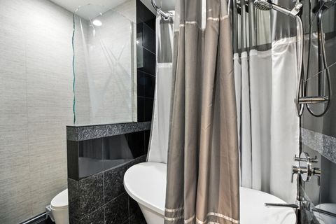 Tiny photo for 69 E Cedar Street, Chicago, IL 60611 (MLS # 12499549)