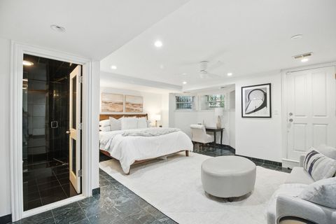 Tiny photo for 69 E Cedar Street, Chicago, IL 60611 (MLS # 12499549)