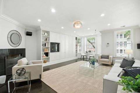 Tiny photo for 69 E Cedar Street, Chicago, IL 60611 (MLS # 12499549)