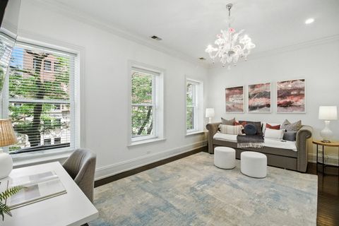 Tiny photo for 69 E Cedar Street, Chicago, IL 60611 (MLS # 12499549)