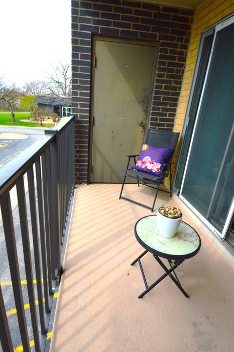 Tiny photo for 5400 Walnut Avenue #111, Downers Grove, IL 60515 (MLS # 12643177)