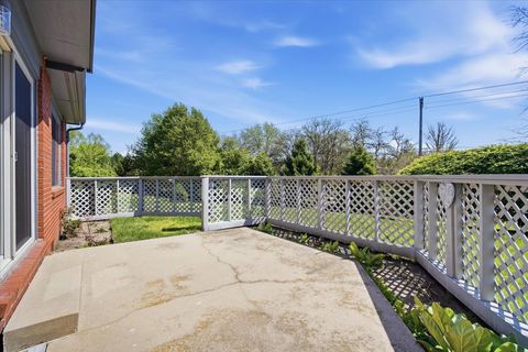 Tiny photo for 2 Sun Pointe Court #2A, Bloomington, IL 61704 (MLS # 12618854)