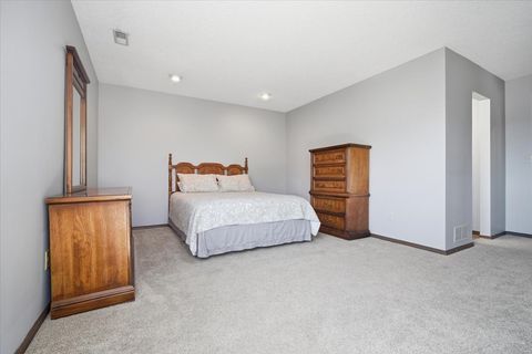 Tiny photo for 2 Sun Pointe Court #2A, Bloomington, IL 61704 (MLS # 12618854)