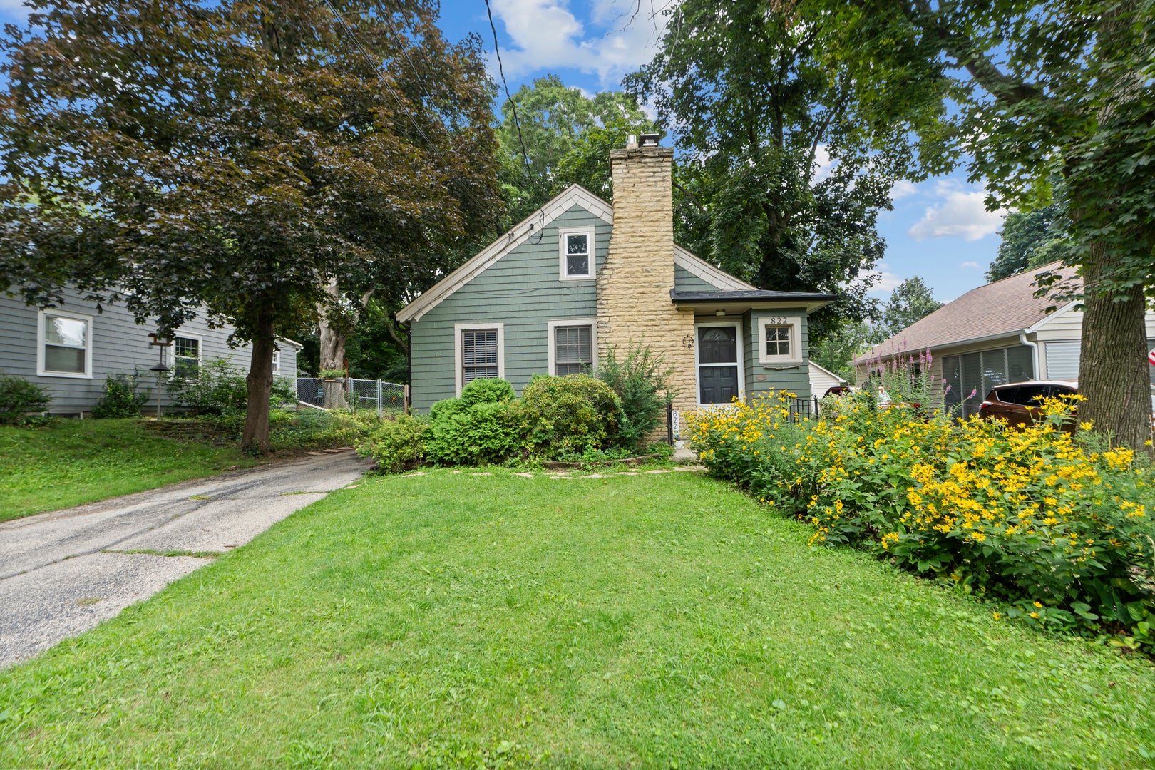 822 N Madison Street