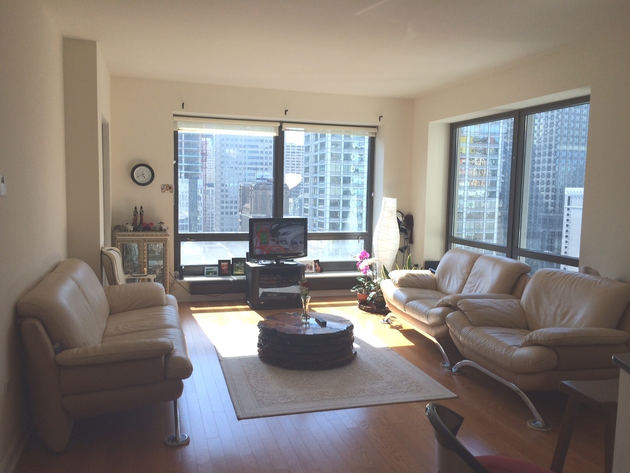 130 N Garland Court 2502