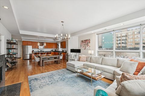 Tiny photo for 1600 S Wabash Avenue #2E, Chicago, IL 60616 (MLS # 12576789)