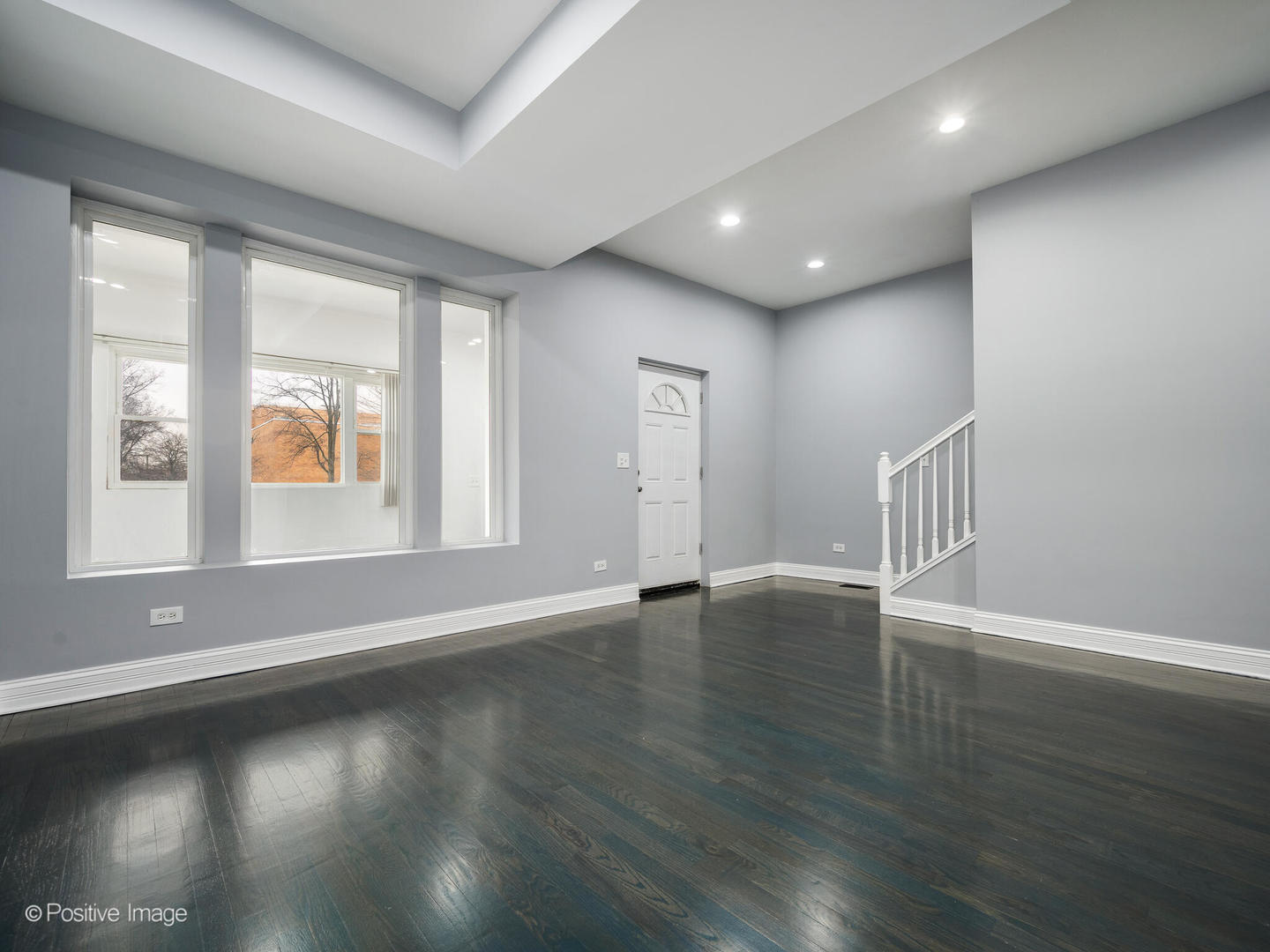 4530 W Maypole Avenue