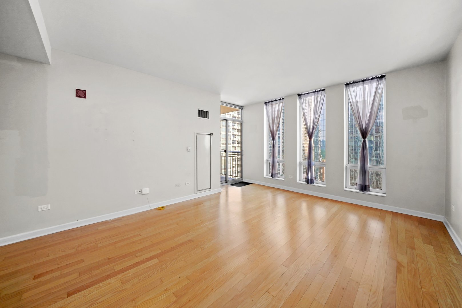 1250 S Michigan Avenue 1708